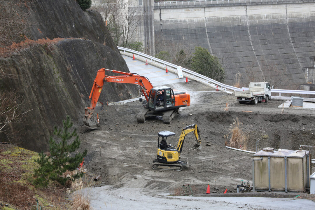 山科　東部山間埋立処分地　洗車場移設工事